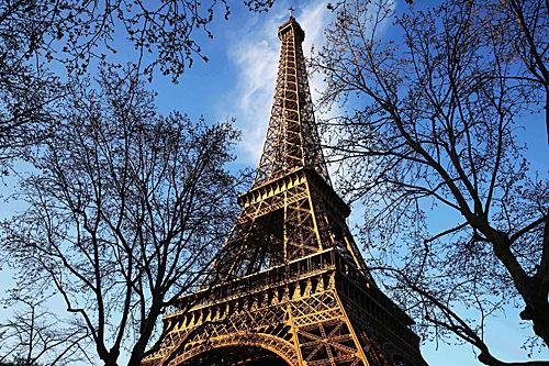 埃菲尔铁塔130岁了 关于这座钢管巨塔你可能不知道的10件事
